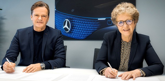 Mercedes-Benz-Hydro-22-Markus_Schäfer-Hilde_Aasheim.jpg