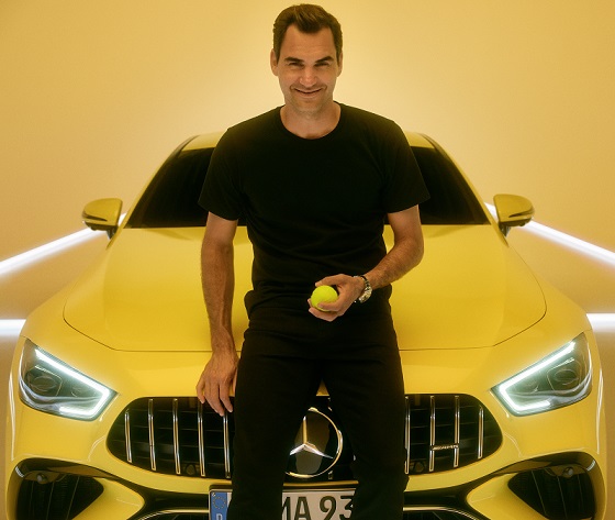 Mercedes-Benz-Neon-Legacy-22-Roger-Federer-auto.jpg