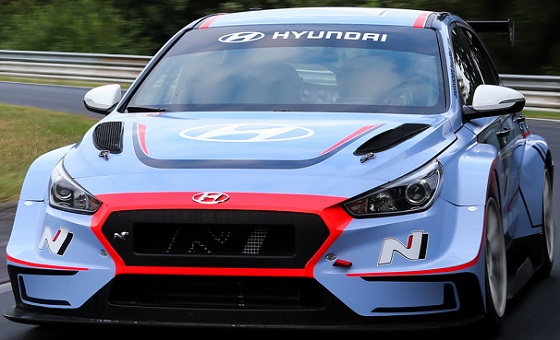 Hyundai i30 N TCR 18 neus