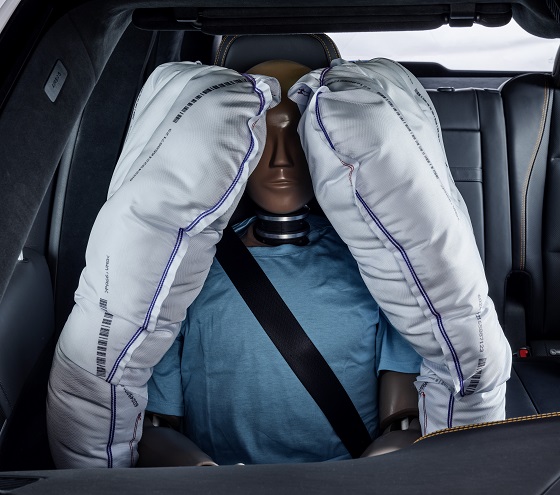 Mercedes Benz crashtest 19 2x airbag