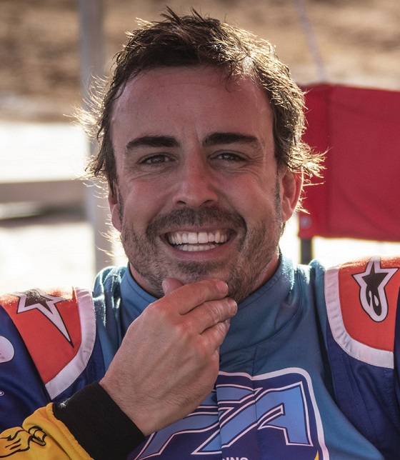 Fernando Alonso Toyota Hilux Dakar 19 portret